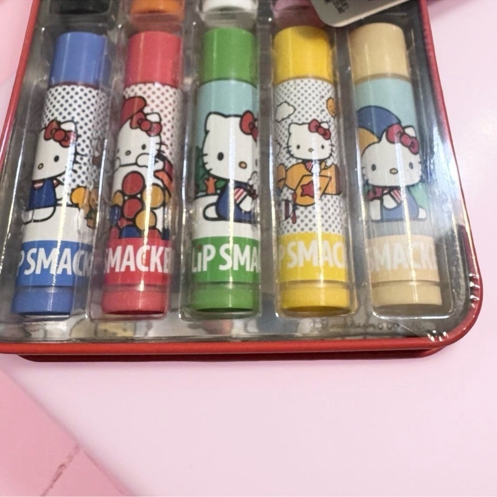 Hello Kitty 10 flavors LIP SMACKER Lip Balm,lip gloss
Party Pack,gift,favor,🌈 - Picture 5 of 6